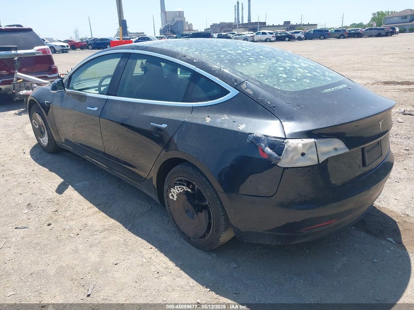 2019 Tesla Model 3 VIN 5YJ3E1EA8KF304493 IAAI salvage auction — EXTERIOR BURN, Salvage Title, sold $3,475 on 2026-07-23 (photo 3)