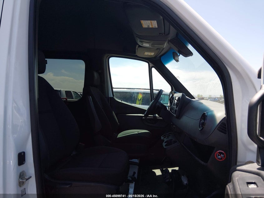 2019 Freightliner Sprinter 2500 VIN W2Z4EFVY7KT017314 IAAI salvage auction — MECHANICAL, Sf97 (Colorado), sold $25,150 on 2026-07-08 (photo 5)