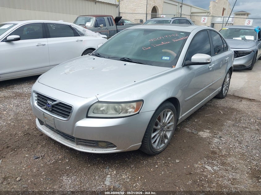 2010 Volvo S40 VIN YV1382MS7A2501240 IAAI salvage auction — NORMAL WEAR, Original (Texas), sold $200 on 2026-09-08 (photo 2)