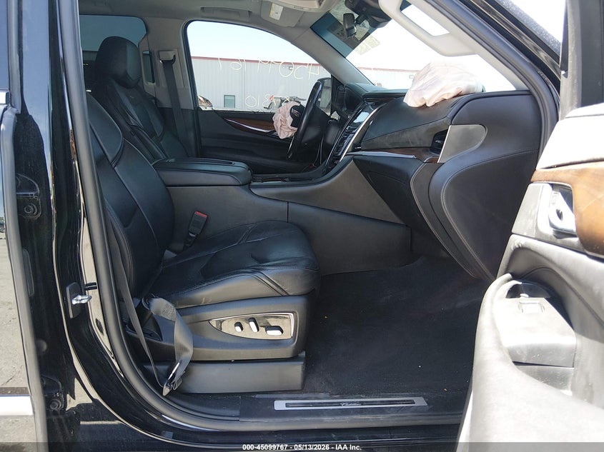 2018 Cadillac Escalade VIN 1GYS4CKJ2JR312798 IAAI salvage auction — FRONT END, Salvage (Missouri), sold $7,300 on 2026-07-30 (photo 5)