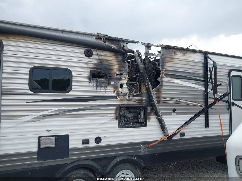 2016 Jayco Other VIN 1UJBJ0BR9G1T70384 IAAI salvage auction — Burn Interior, Clear (Oklahoma), sold $125 on 2026-09-15 (photo 6)