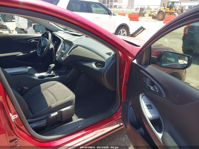 2022 Chevrolet Malibu VIN 1G1ZD5STXNF178592 IAAI salvage auction — RIGHT FRONT, Original (Texas), sold $3,650 on 2026-07-10 (photo 5)