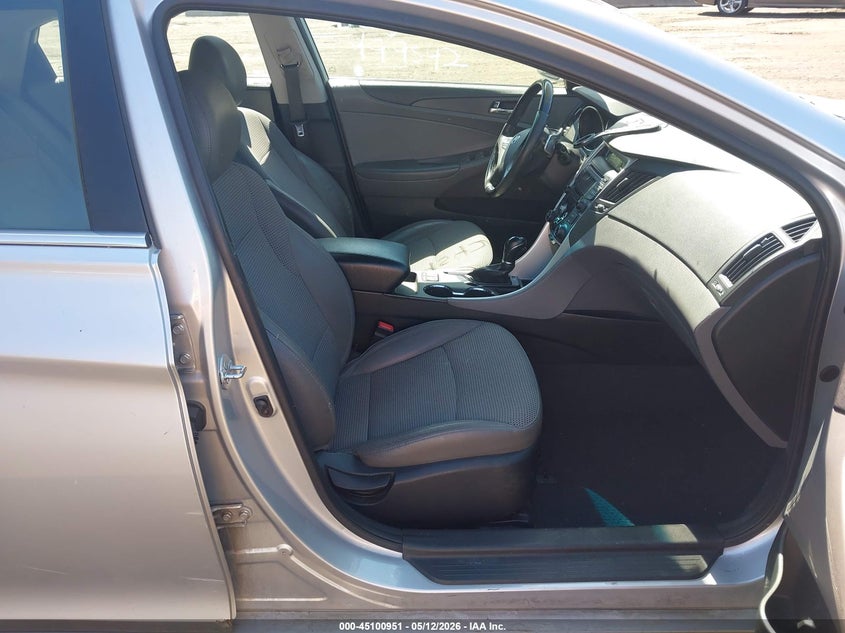 2013 Hyundai Sonata VIN 5NPEC4AC9DH510210 IAAI salvage auction — NORMAL WEAR, Salvage (Texas), sold $300 on 2026-07-29 (photo 5)