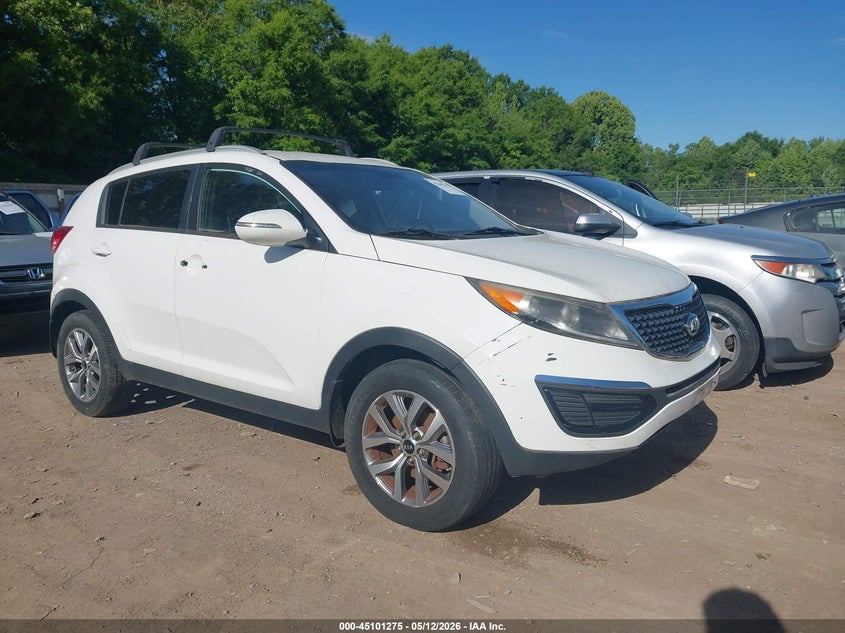 2015 Kia Sportage VIN KNDPB3AC4F7693643 IAAI salvage auction — NORMAL WEAR, Clear (Tennessee), sold $1,900 on 2026-07-15 (photo 1)