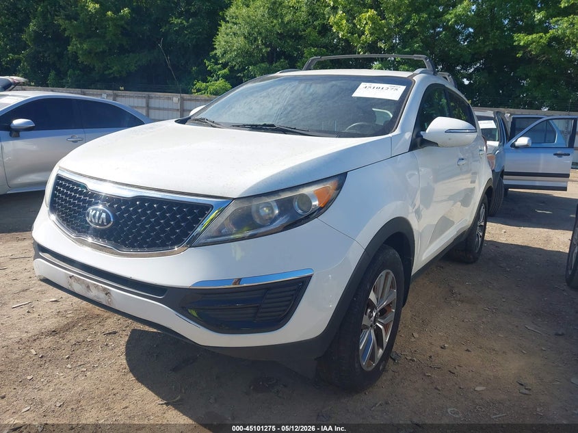 2015 Kia Sportage VIN KNDPB3AC4F7693643 IAAI salvage auction — NORMAL WEAR, Clear (Tennessee), sold $1,900 on 2026-07-15 (photo 2)