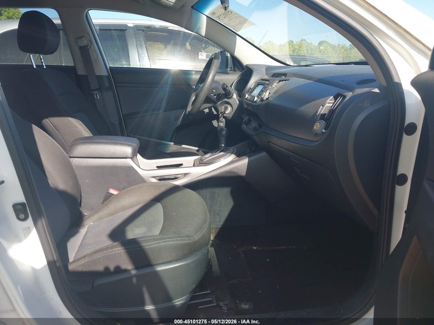 2015 Kia Sportage VIN KNDPB3AC4F7693643 IAAI salvage auction — NORMAL WEAR, Clear (Tennessee), sold $1,900 on 2026-07-15 (photo 5)