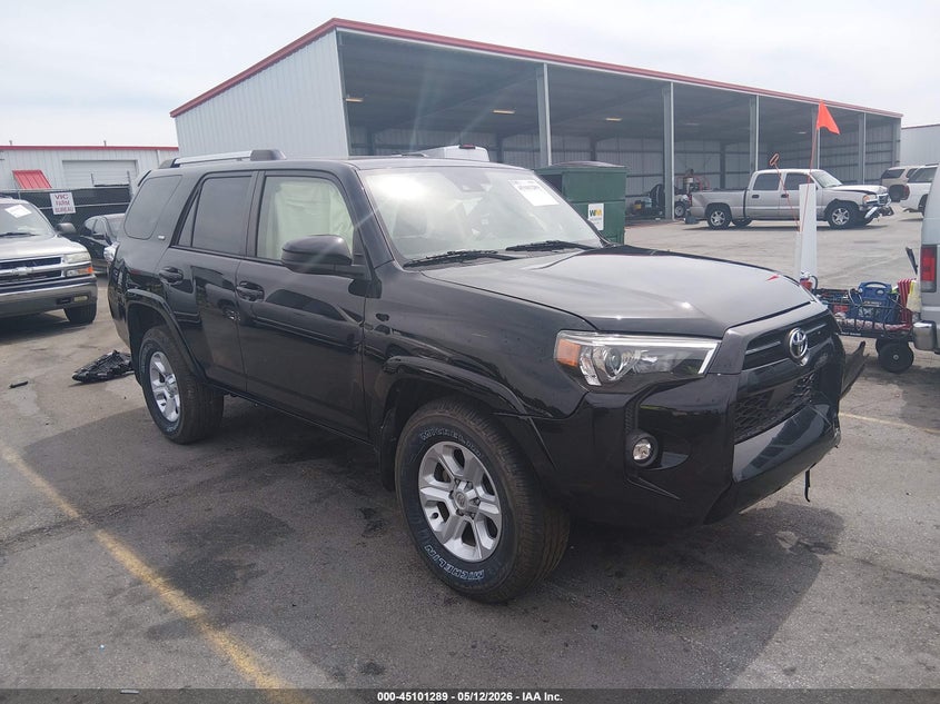 2021 Toyota 4runner VIN JTEEU5JR6M5238251 IAAI salvage auction — LEFT FRONT, Salvage (South Carolina), sold $8,100 on 2026-07-15 (photo 1)