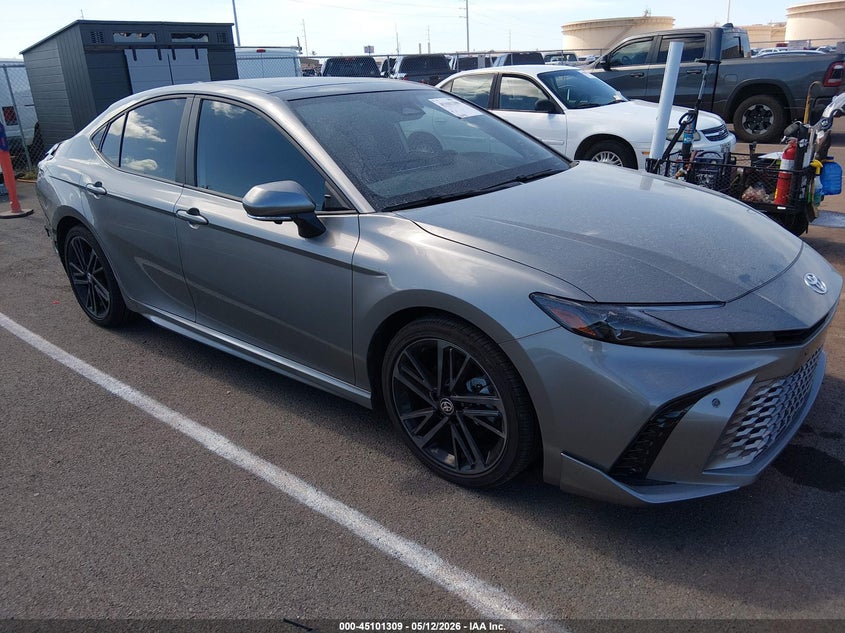 2025 Toyota Camry VIN 4T1DAACK5SU623056 — IAAI salvage auction photo