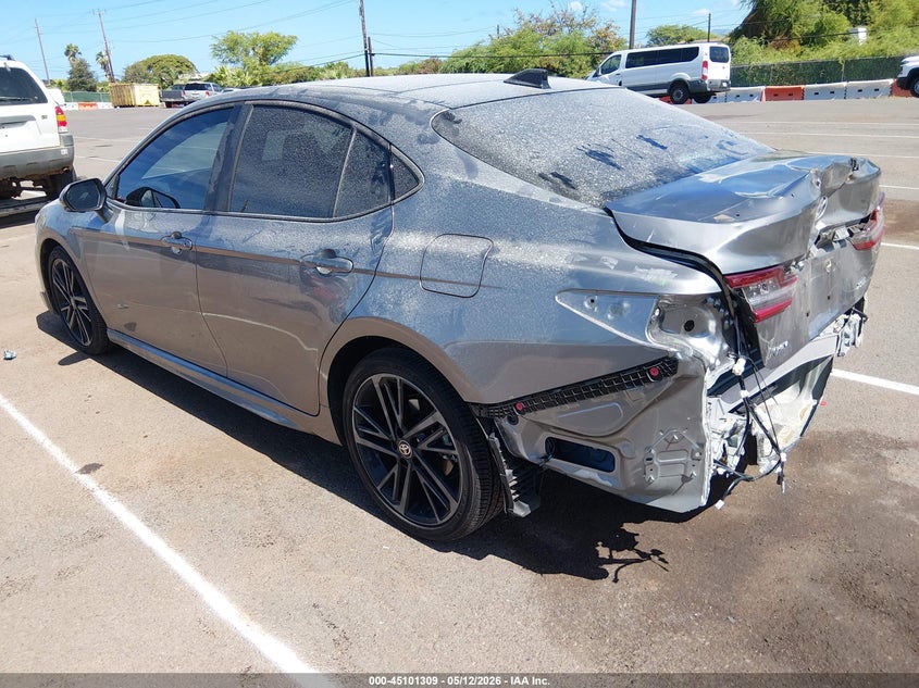 2025 Toyota Camry VIN 4T1DAACK5SU623056 IAAI salvage auction — REAR END, Salvage Title, sold $14,250 on 2026-08-25 (photo 3)