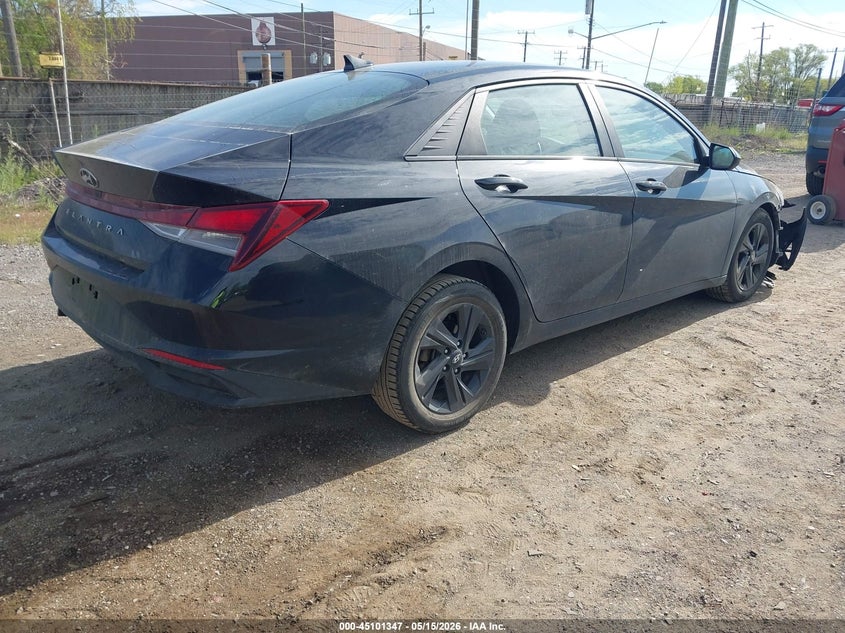 2021 Hyundai Elantra VIN KMHLS4AG0MU101060 IAAI salvage auction — FRONT & REAR, Salvage (Michigan), sold $2,375 on 2026-08-01 (photo 4)