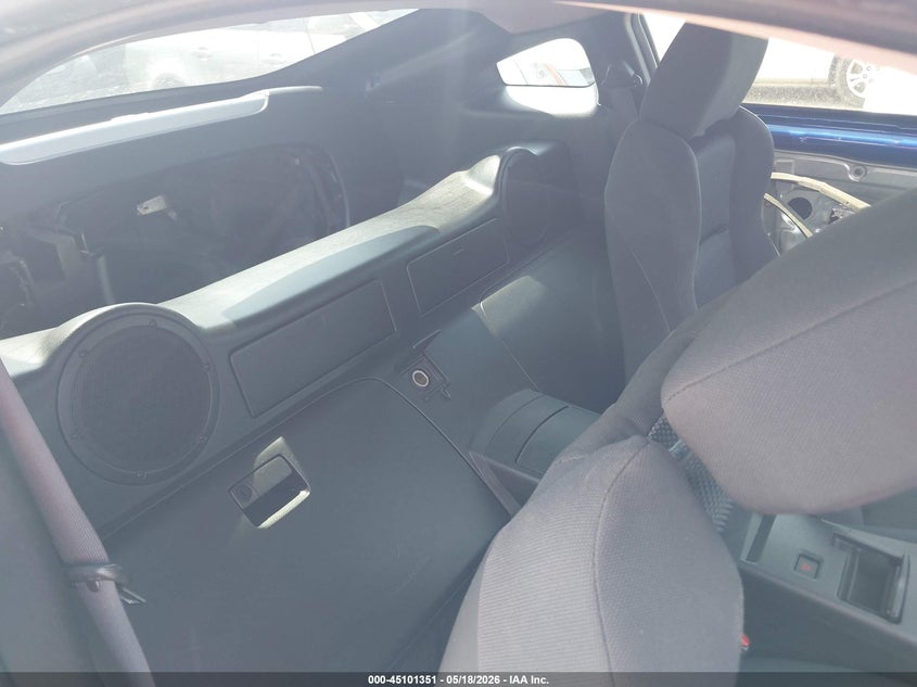 2003 Nissan 350z VIN JN1AZ34D13T116855 IAAI salvage auction — VANDALISM, Salvage (Idaho), sold $2,750 on 2026-07-16 (photo 8)