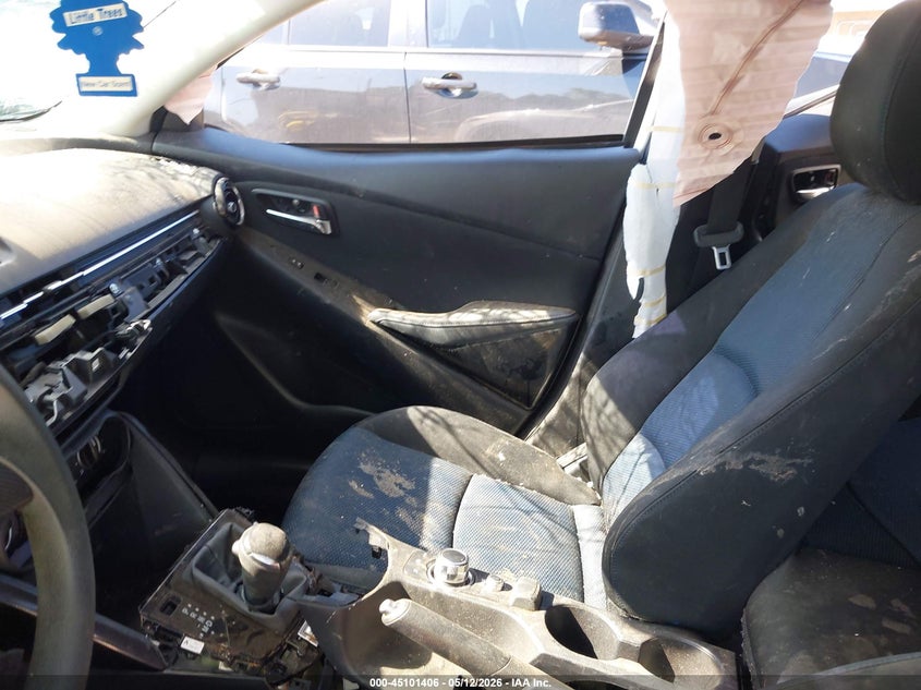 2016 Scion Ia VIN 3MYDLBZV0GY101365 IAAI salvage auction — REAR END, Clear (Oklahoma), sold $200 on 2026-07-08 (photo 5)