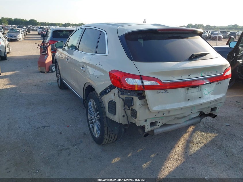 2018 Lincoln Mkx VIN 2LMPJ6LP6JBL30684 IAAI salvage auction — FRONT & REAR, Salvage Title, sold $2,100 on 2026-08-01 (photo 3)