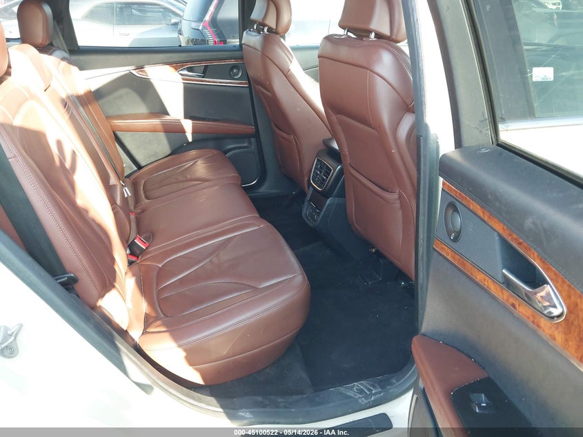 2018 Lincoln Mkx VIN 2LMPJ6LP6JBL30684 IAAI salvage auction — FRONT & REAR, Salvage Title, sold $2,100 on 2026-08-01 (photo 8)
