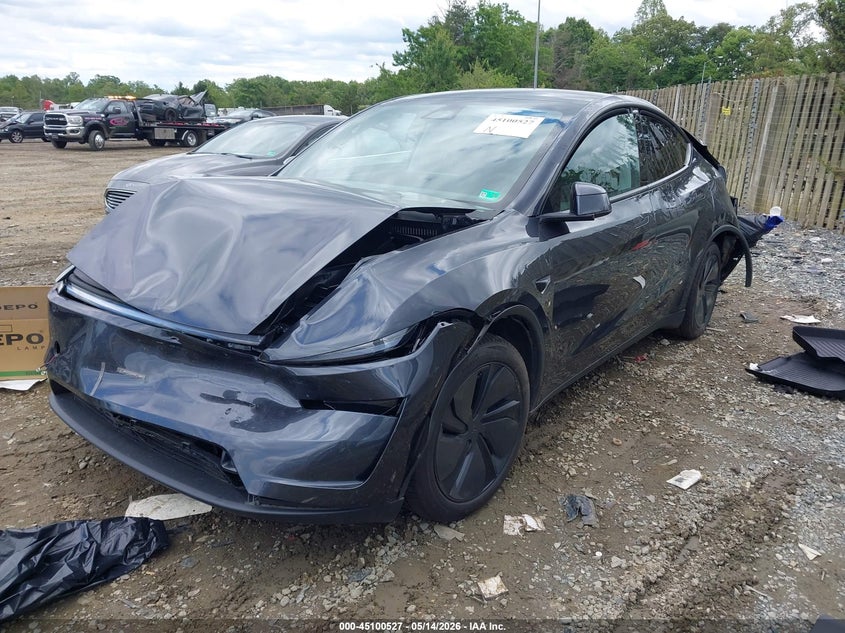 2026 Tesla Model y VIN 7SAYGDEE1TA614622 IAAI salvage auction — FRONT END, Salvage (Virginia), sold $9,125 on 2026-07-30 (photo 2)