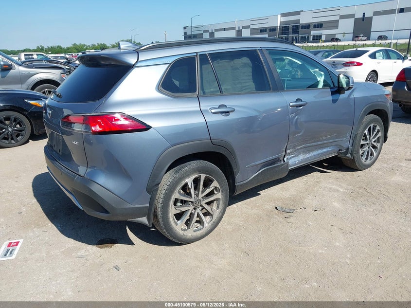 2022 Toyota Corolla cross VIN 7MUDAAAG5NV009366 IAAI salvage auction — SIDE, Original (Texas), sold $8,100 on 2026-07-09 (photo 4)