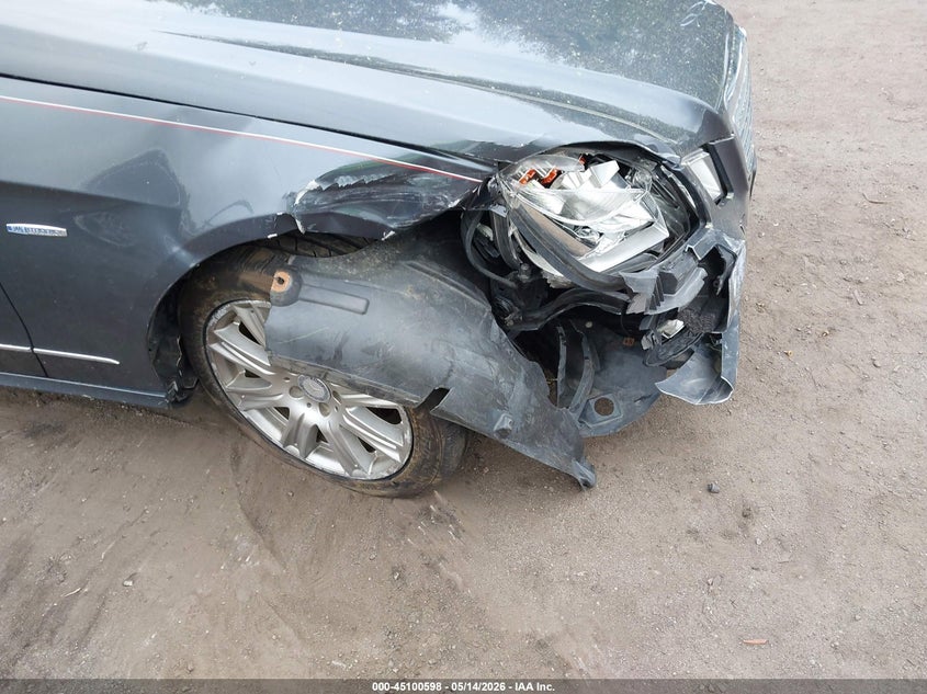 2012 Mercedes-benz E-klasse VIN WDDHH8JB9CA598054 IAAI salvage auction — RIGHT FRONT, Salvage (Massachusetts), sold $975 on 2026-07-28 (photo 6)