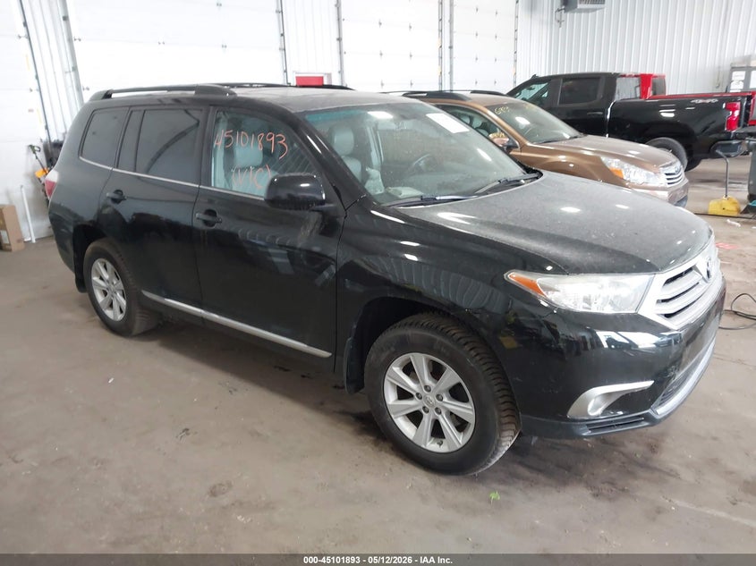 2012 Toyota Highlander VIN 5TDBK3EH5CS171539 IAAI salvage auction — LEFT SIDE, Salvage (Minnesota), sold $775 on 2026-07-22 (photo 1)