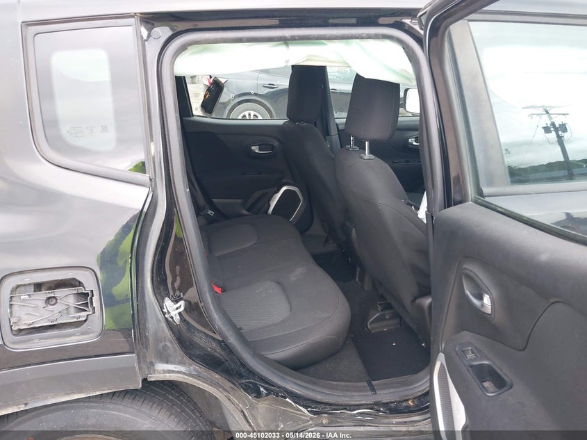 2019 Jeep Renegade VIN ZACNJBAB9KPJ75727 IAAI salvage auction — SIDE, Salvage (Pennsylvania), sold $750 on 2026-07-22 (photo 8)