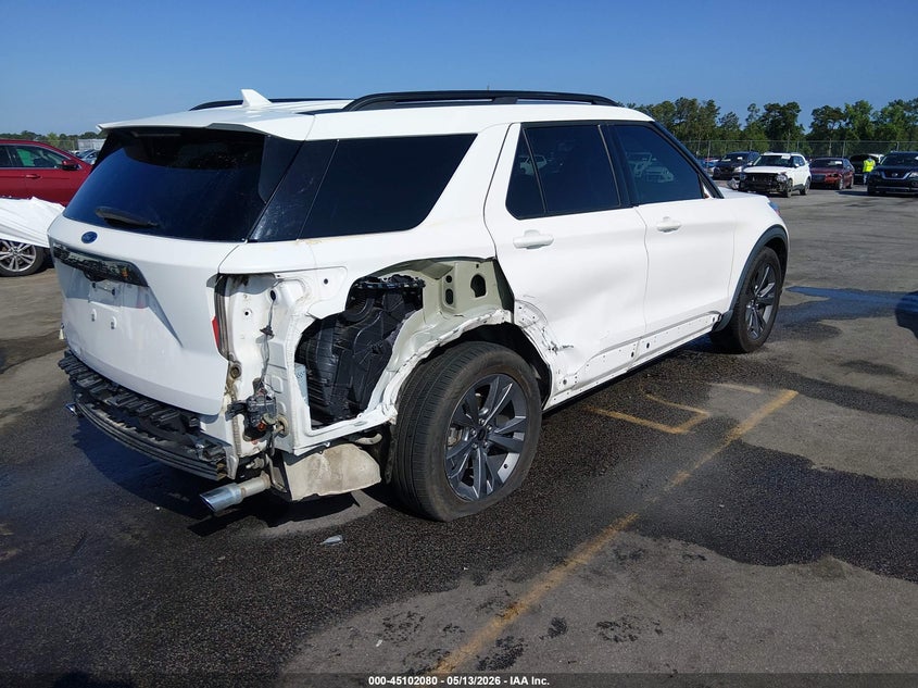 2021 Ford Explorer VIN 1FMSK7DH1MGB11564 IAAI salvage auction — REAR END, Salvage (South Carolina), sold $5,400 on 2026-07-10 (photo 4)