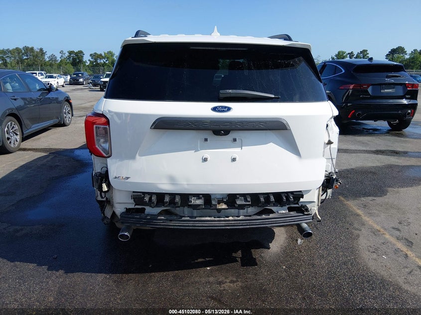 2021 Ford Explorer VIN 1FMSK7DH1MGB11564 IAAI salvage auction — REAR END, Salvage (South Carolina), sold $5,400 on 2026-07-10 (photo 6)