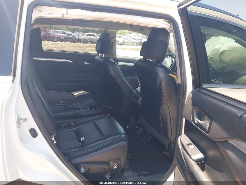 2015 Toyota Highlander VIN 5TDKKRFH0FS058698 IAAI salvage auction — FRONT END, Salvage (Louisiana), sold $5,650 on 2026-07-20 (photo 8)