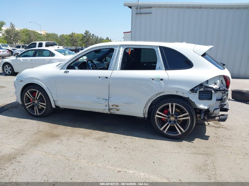 2013 Porsche Cayenne VIN WP1AD2A28DLA75407 IAAI salvage auction — LEFT SIDE, Salvage (California), sold $8,200 on 2026-07-20 (photo 6)
