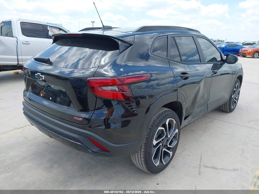 2026 Chevrolet Trax VIN KL77LJEP9TC125838 IAAI salvage auction — RIGHT SIDE, Original (Texas), sold $9,500 on 2026-07-06 (photo 4)