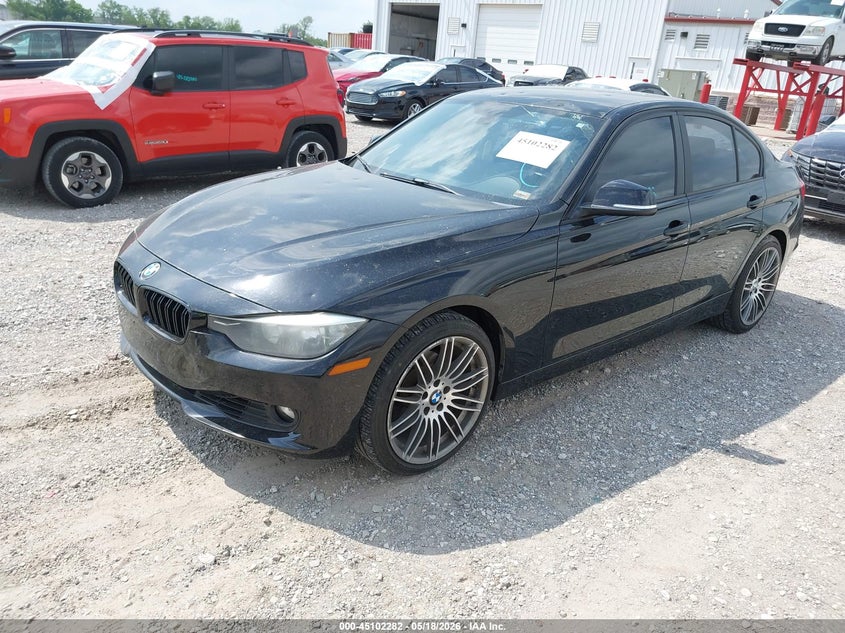 2013 BMW 3er VIN WBA3C1C58DF438153 IAAI salvage auction — HAIL, Clear (Missouri), sold $1,300 on 2026-08-03 (photo 2)