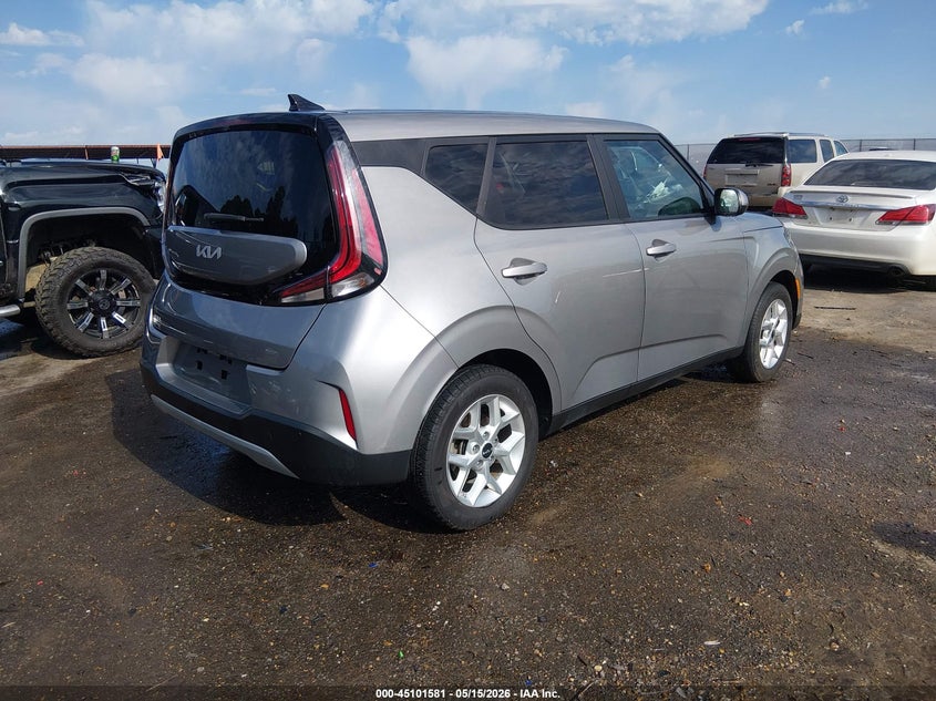 2024 Kia Soul VIN KNDJ23AU3R7902647 IAAI salvage auction — LEFT FRONT, Salvage (Mississippi), sold $4,900 on 2026-07-08 (photo 4)