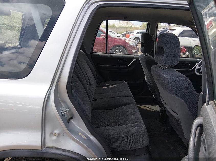 1999 Honda Cr-v VIN JHLRD2845XC003860 IAAI salvage auction — NORMAL WEAR, Clear (Illinois), sold $225 on 2026-07-22 (photo 8)