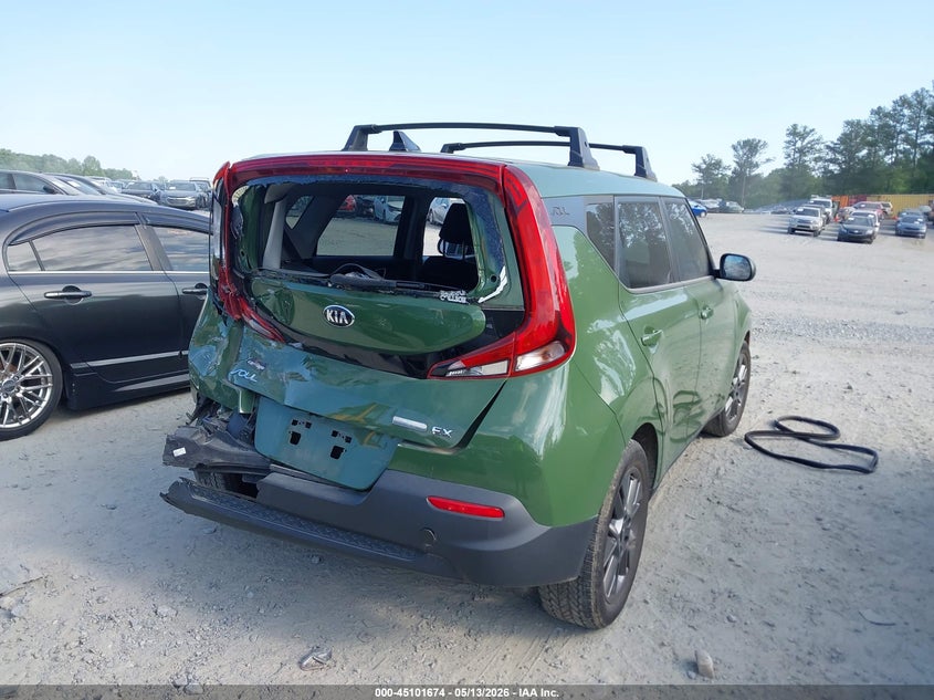 2020 Kia Soul VIN KNDJ33AU3L7043726 IAAI salvage auction — REAR END, Salvage (Idaho), sold $2,300 on 2026-07-07 (photo 4)