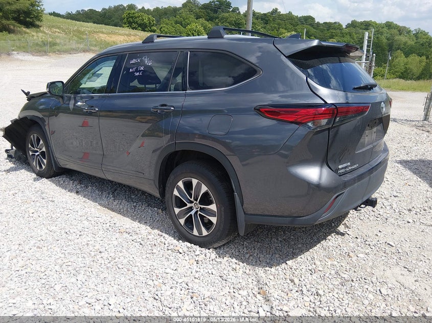 2022 Toyota Highlander VIN 5TDGZRBH6NS579673 IAAI salvage auction — FRONT END, Salvage (Kentucky), sold $6,600 on 2026-07-14 (photo 3)