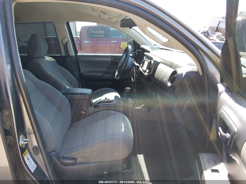 2017 Toyota Tacoma VIN 5TFCZ5AN8HX093654 IAAI salvage auction — FRONT END, Salvage (Texas), sold $8,800 on 2026-07-07 (photo 5)