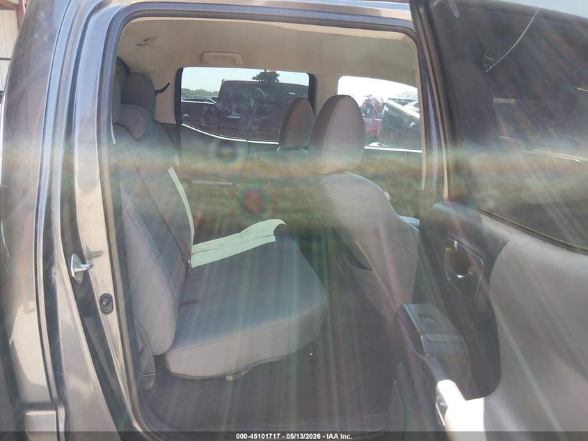 2017 Toyota Tacoma VIN 5TFCZ5AN8HX093654 IAAI salvage auction — FRONT END, Salvage (Texas), sold $8,800 on 2026-07-07 (photo 8)