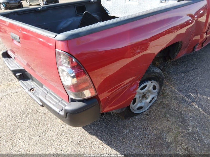 2011 Toyota Tacoma VIN 5TFNX4CN8BX002217 IAAI salvage auction — RIGHT SIDE, Salvage (Ohio), sold $3,200 on 2026-07-07 (photo 6)