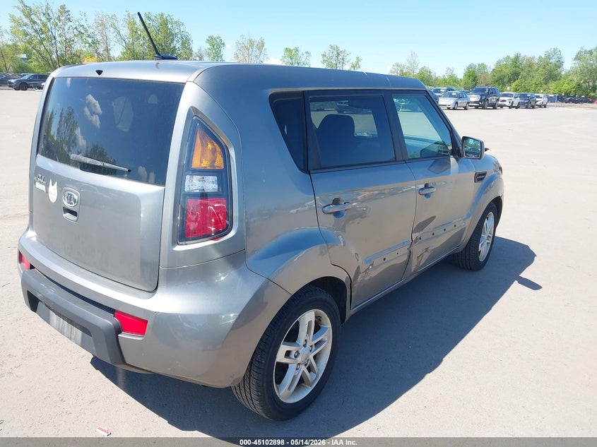 2011 Kia Soul VIN KNDJT2A21B7310594 IAAI salvage auction — FRONT END, Salvage (Ohio), sold $350 on 2026-07-28 (photo 4)