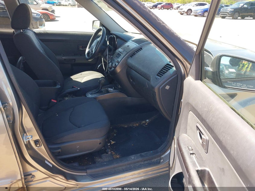 2011 Kia Soul VIN KNDJT2A21B7310594 IAAI salvage auction — FRONT END, Salvage (Ohio), sold $350 on 2026-07-28 (photo 5)