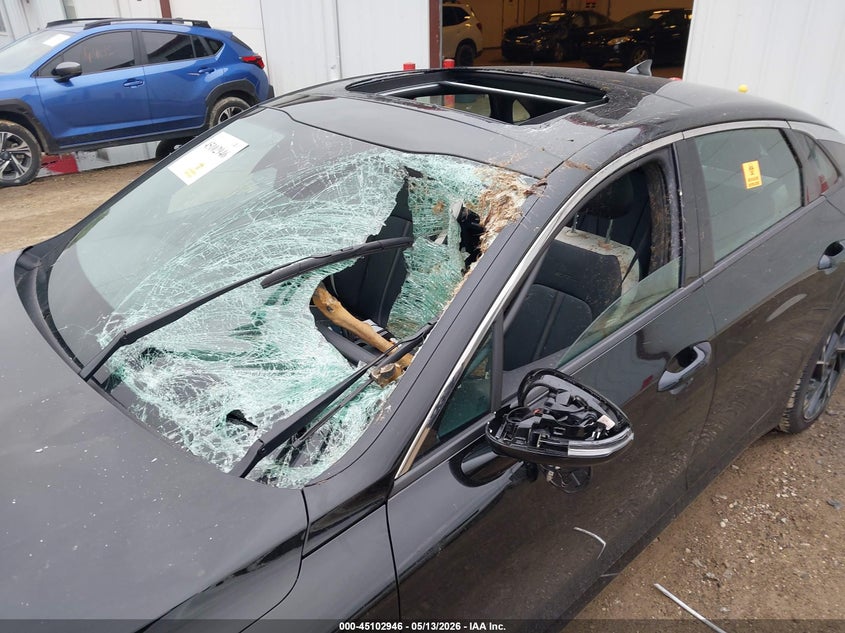 2025 Kia K5 VIN KNAG64J73S5376002 IAAI salvage auction — BIO HAZARD, Salvage (Idaho), sold $6,300 on 2026-07-21 (photo 6)