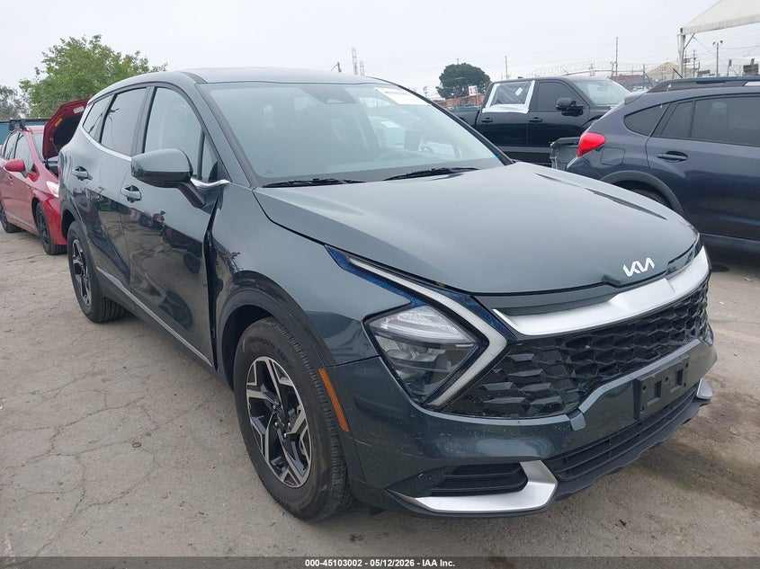 2025 Kia Sportage VIN KNDPU3DF3S7358979 IAAI salvage auction — LEFT FRONT, Salvage (California), sold $9,650 on 2026-07-15 (photo 1)