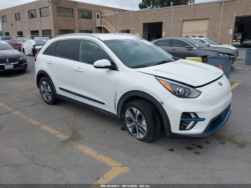 2020 Kia Niro VIN KNDCC3LG9L5047548 IAAI salvage auction — RIGHT FRONT, Salvage (California), sold $6,500 on 2026-07-27 (photo 1)