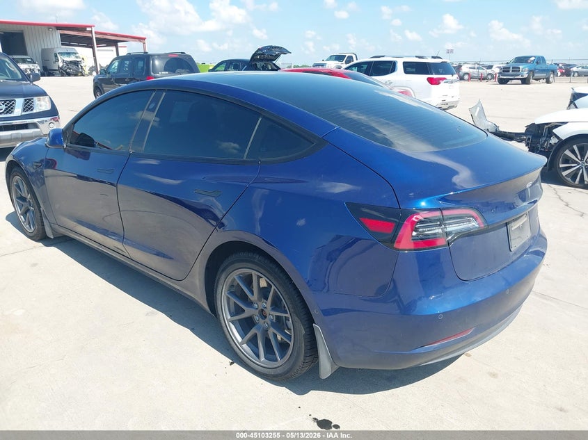 2022 Tesla Model 3 VIN 5YJ3E1EB9NF268410 IAAI salvage auction — HAIL, Salvage (Texas), sold $12,850 on 2026-07-09 (photo 3)