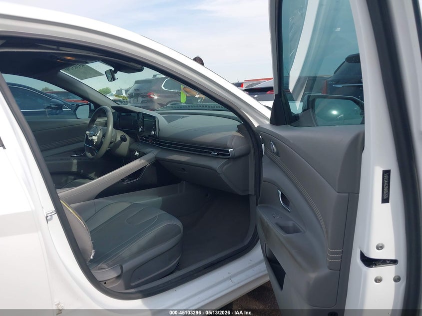 2022 Hyundai Elantra VIN 5NPLS4AG3NH062576 IAAI salvage auction — RIGHT FRONT, Salvage (Arizona), sold $3,800 on 2026-07-07 (photo 5)