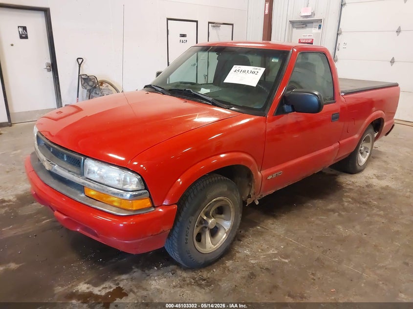1999 Chevrolet S-10 VIN 1GCCS1445XK127142 IAAI salvage auction — NORMAL WEAR, Clear (Michigan), sold $375 on 2026-07-07 (photo 2)