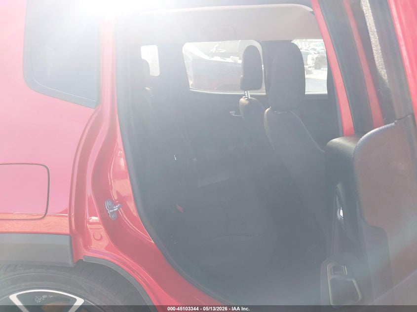 2021 Jeep Renegade VIN ZACNJDC10MPN30545 IAAI salvage auction — HAIL, Clear (Missouri), sold $3,175 on 2026-07-13 (photo 8)