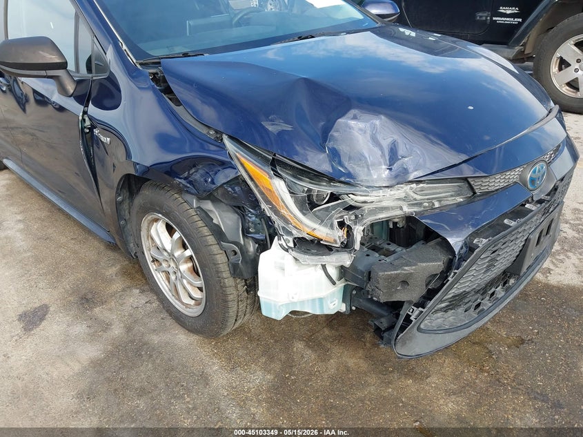 2021 Toyota Corolla VIN JTDEAMDE8MJ003700 IAAI salvage auction — RIGHT FRONT, Original (Texas), sold $5,100 on 2026-07-23 (photo 6)