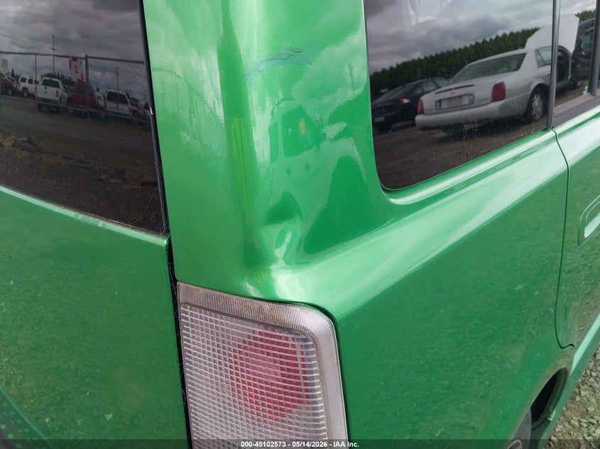 2006 Scion Xb VIN JTLKT324964064755 IAAI salvage auction — NORMAL WEAR, Lien Papers (Oregon), sold $2,325 on 2026-07-20 (photo 6)