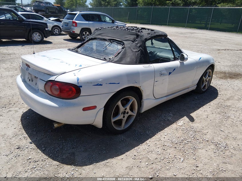 2001 Mazda Mx-5 miata VIN JM1NB353510207683 IAAI salvage auction — NORMAL WEAR, Bill Of Sale (Kentucky), sold $325 on 2026-07-29 (photo 4)