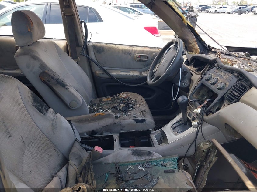 2006 Toyota Highlander VIN JTEGD21A660142556 IAAI salvage auction — ENGINE BURN, Non-Repairable (California), sold $200 on 2026-07-09 (photo 5)