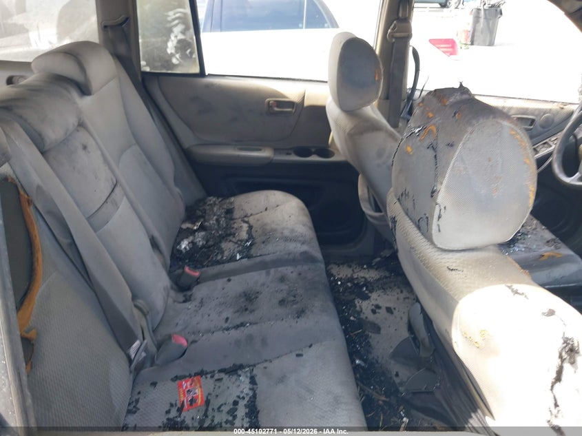 2006 Toyota Highlander VIN JTEGD21A660142556 IAAI salvage auction — ENGINE BURN, Non-Repairable (California), sold $200 on 2026-07-09 (photo 8)